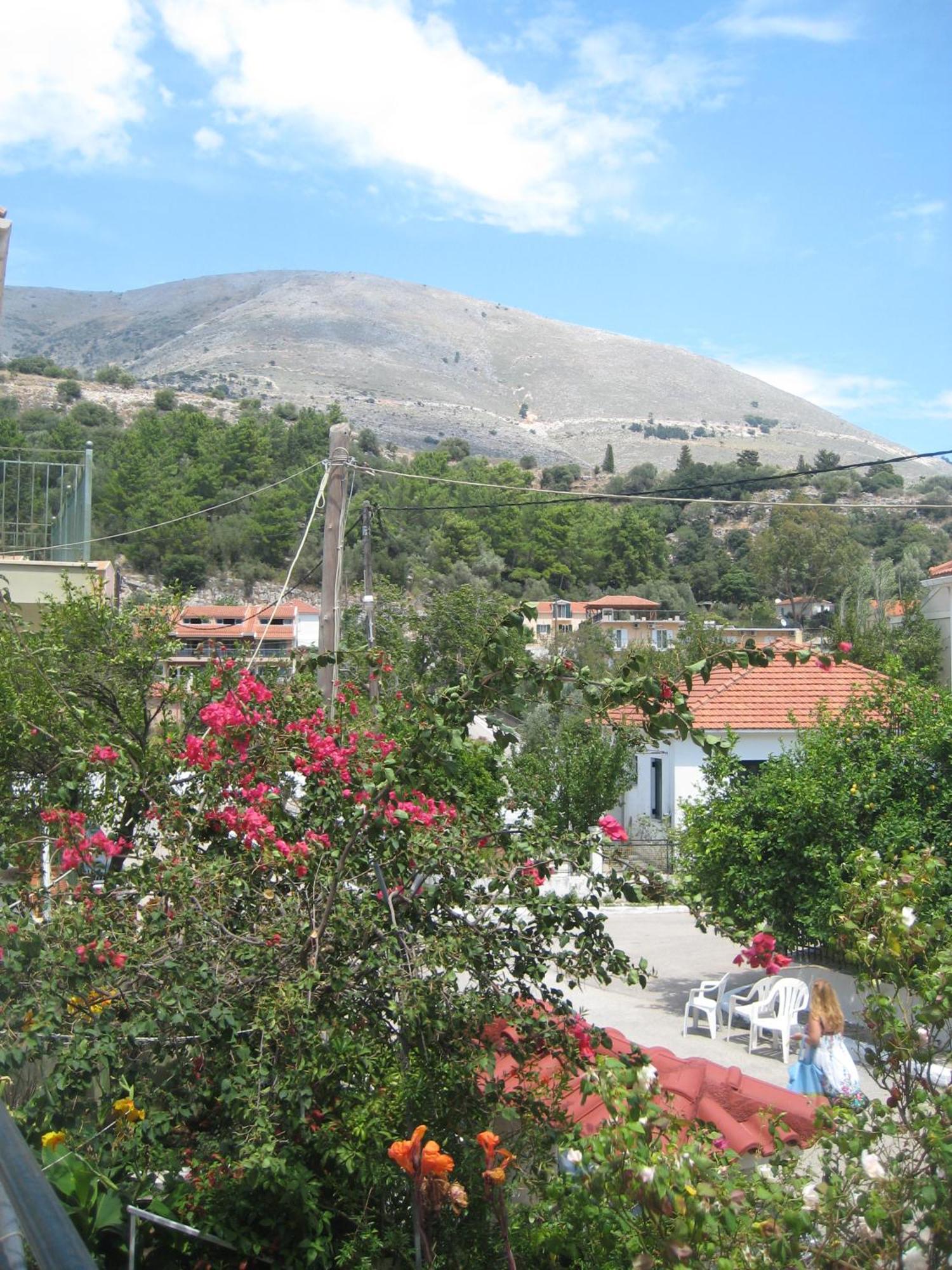 Giannos Apartments Agia Efimia Exterior foto